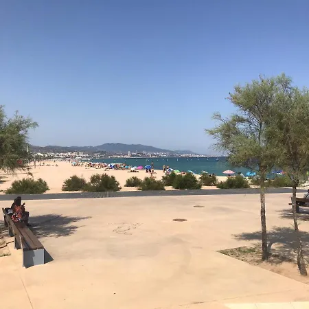 Dado De Baja 보트호텔 *